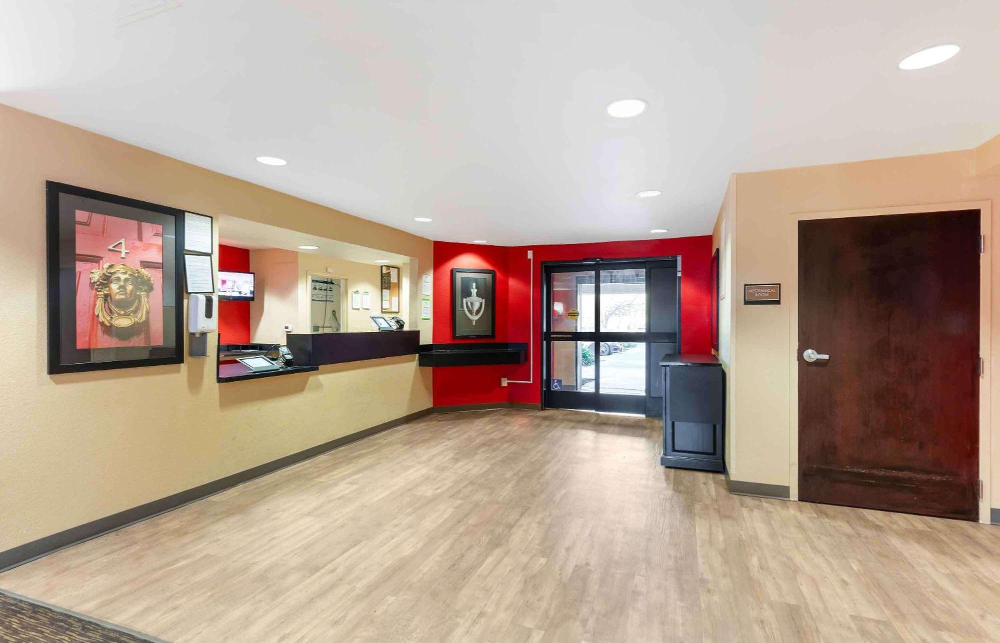 Extended Stay America Suites - Dublin - Hacienda Dr Eksteriør billede