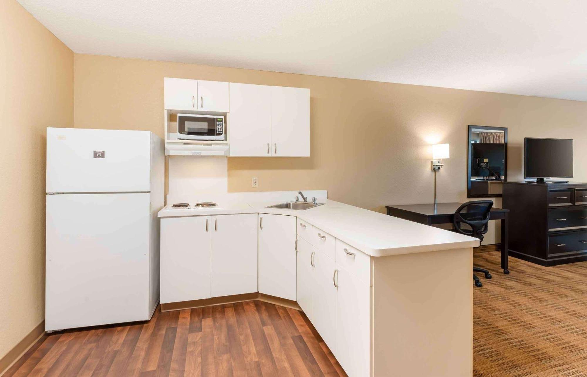 Extended Stay America Suites - Dublin - Hacienda Dr Eksteriør billede