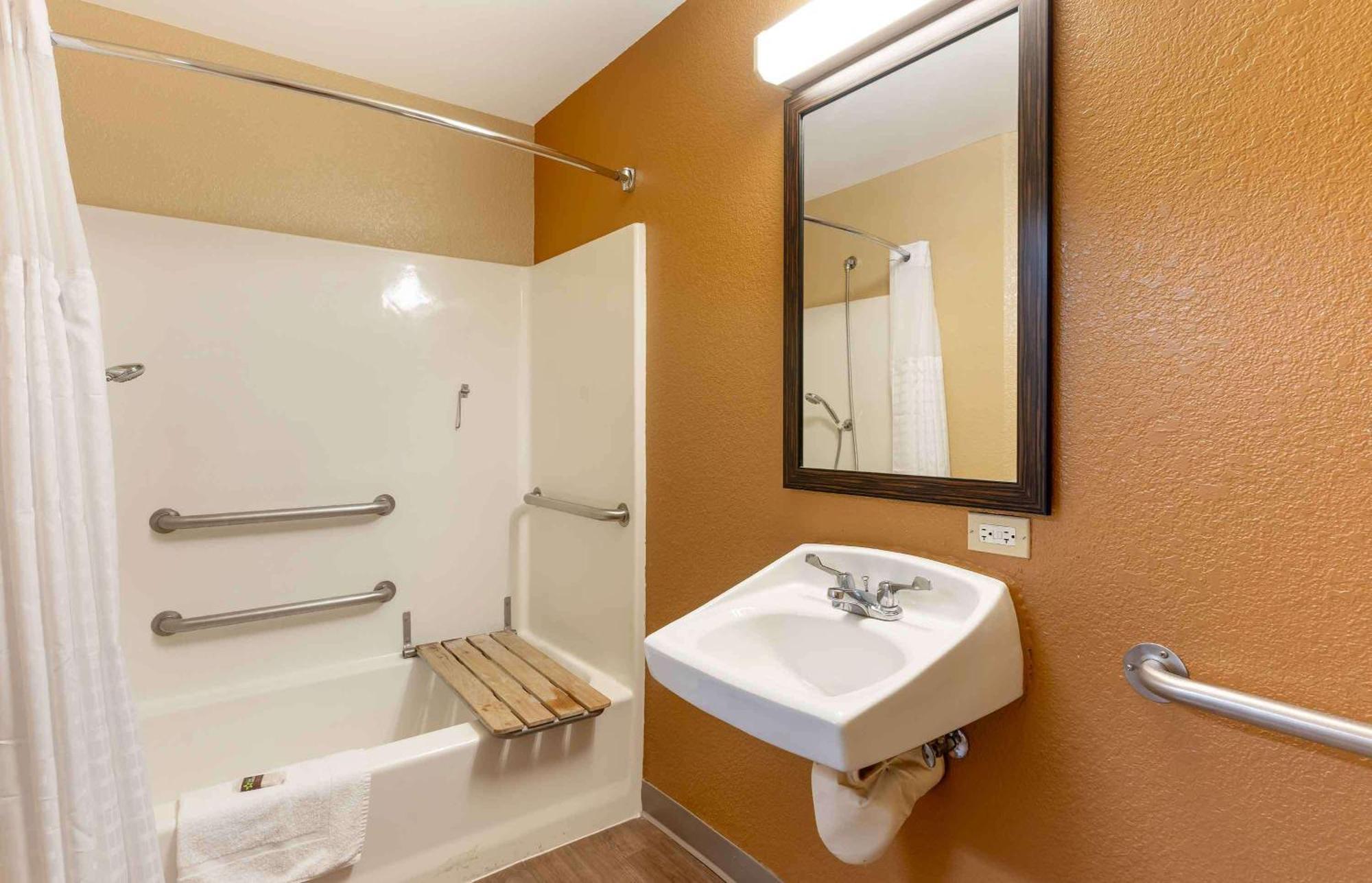 Extended Stay America Suites - Dublin - Hacienda Dr Eksteriør billede